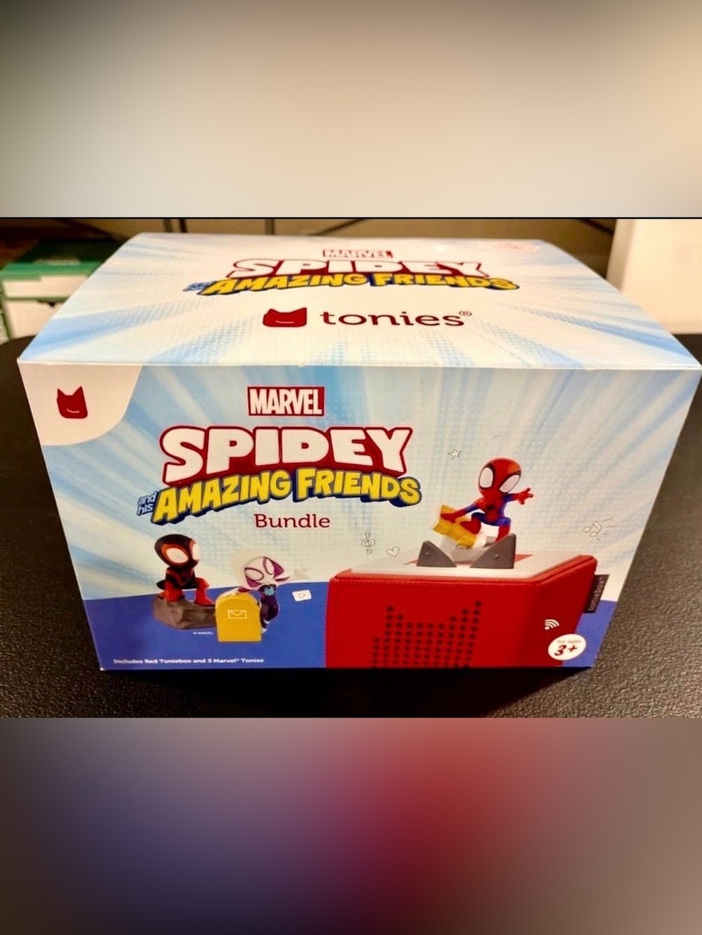 NEW Sealed Toniebox Bundle w/ Tonies, Pajamas & Gift Bag